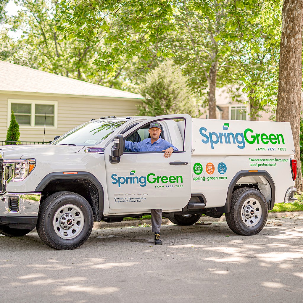 Spring Green Lawn fertilizing truck in Toledo, Ohio.